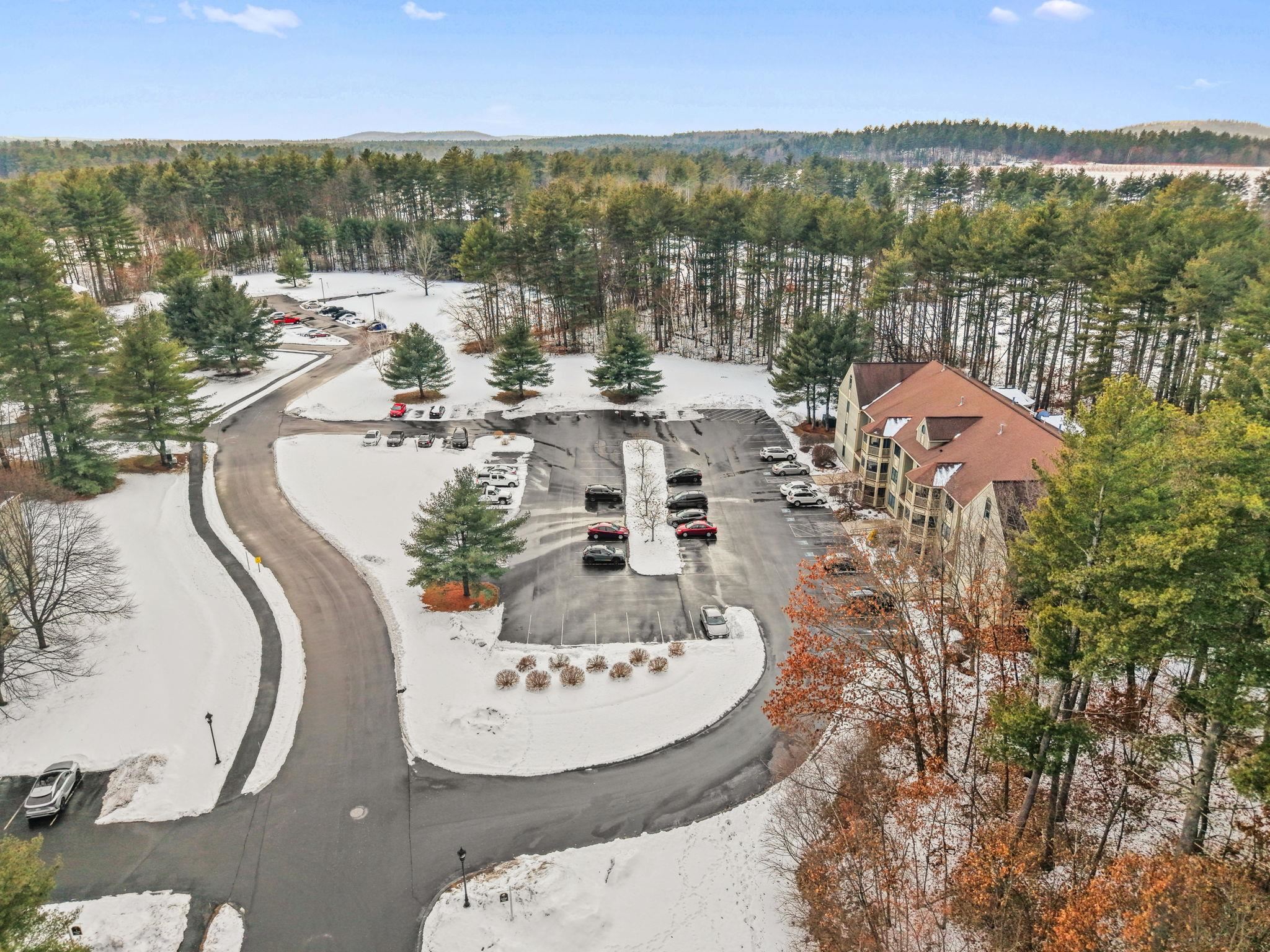 3 Mayfair Lane, Unit 207 Nashua, NH 03063 - Photo 30 of 31