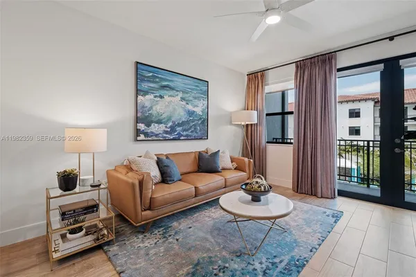 $2,570 | 3991 Northwest 82nd Avenue, Unit 1136, Hollywood, FL 33024