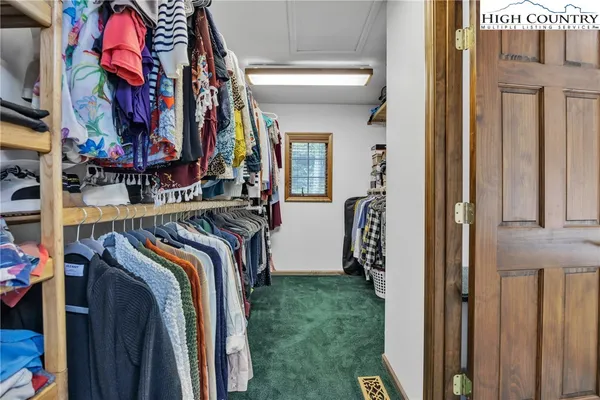 $700,000 | 491 Mountain Aire Lane, West Jefferson, NC 28694