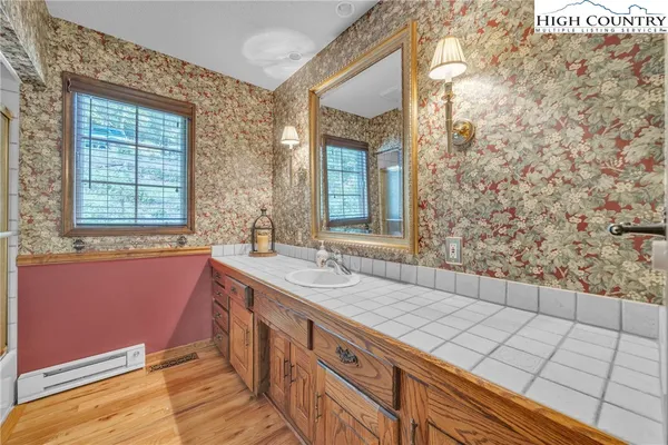 $700,000 | 491 Mountain Aire Lane, West Jefferson, NC 28694