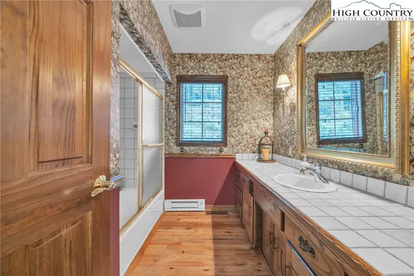 $700,000 | 491 Mountain Aire Lane, West Jefferson, NC 28694