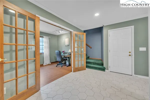$700,000 | 491 Mountain Aire Lane, West Jefferson, NC 28694