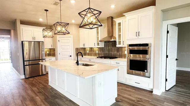 $3,600 | 3619 Savanna Palms Court, Bradenton, FL 34211