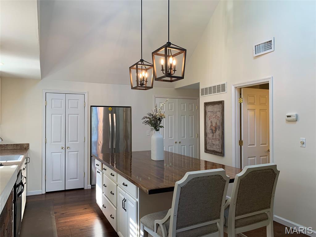1055 Brush Creek Road Union, MO 63084 - Photo 13 of 82