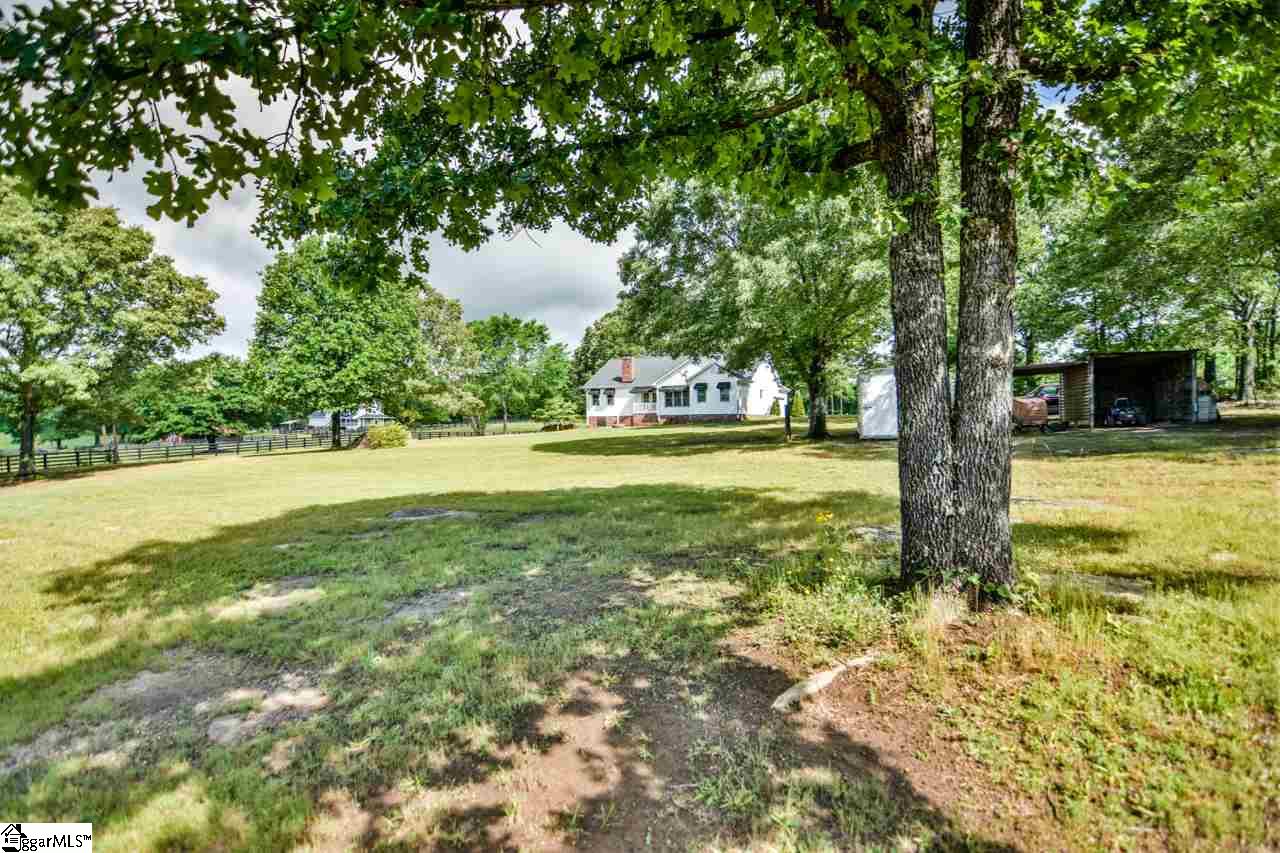 735 Jenkins Bridge Road Simpsonville, SC 29680 - Photo 14 of 36 Gallery Image 14