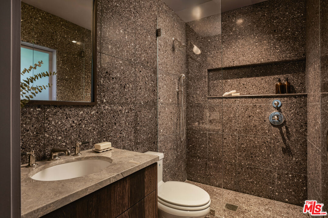 775 San Rafael Terrace Pasadena, CA 91105 - Photo 28 of 56