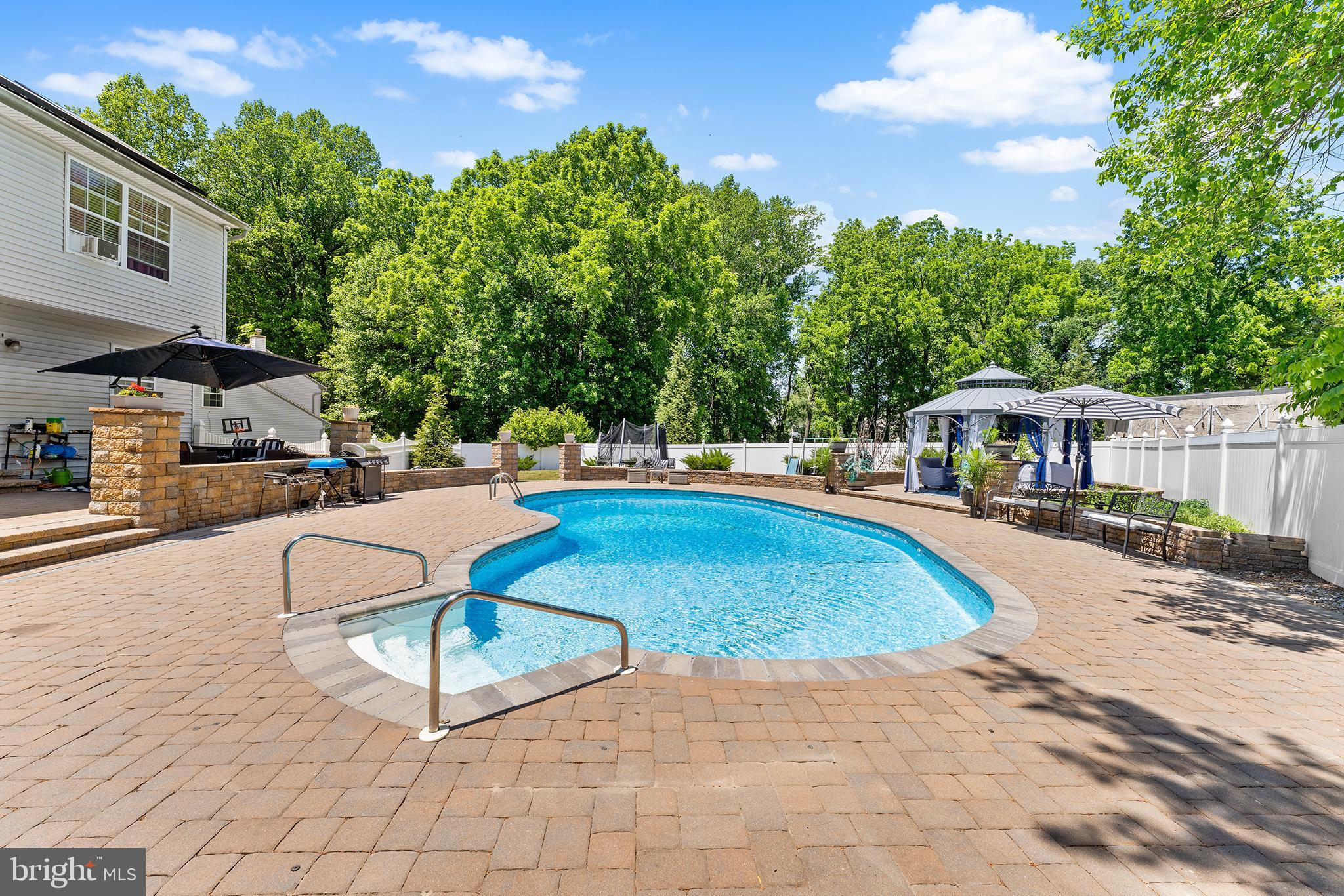 17 Joel Court Lindenwold, NJ 08021 - Photo 39 of 43