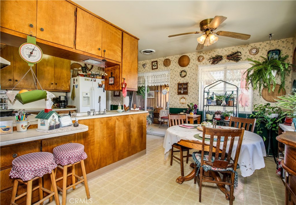 5407 Paradise View Road Yucca Valley, CA 92284 - Photo 13 of 63