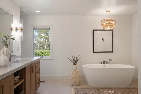 $3,249,000 | 10181 Overhill Drive, North Tustin, CA 92705