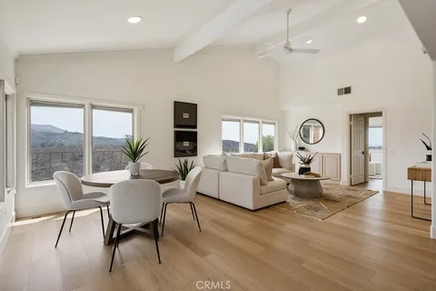 $3,249,000 | 10181 Overhill Drive, North Tustin, CA 92705