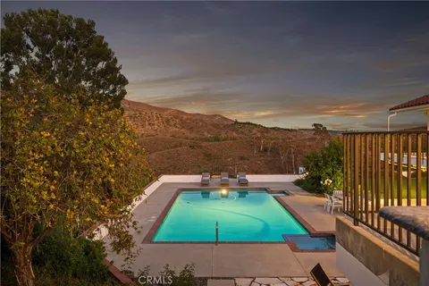 $3,249,000 | 10181 Overhill Drive, North Tustin, CA 92705