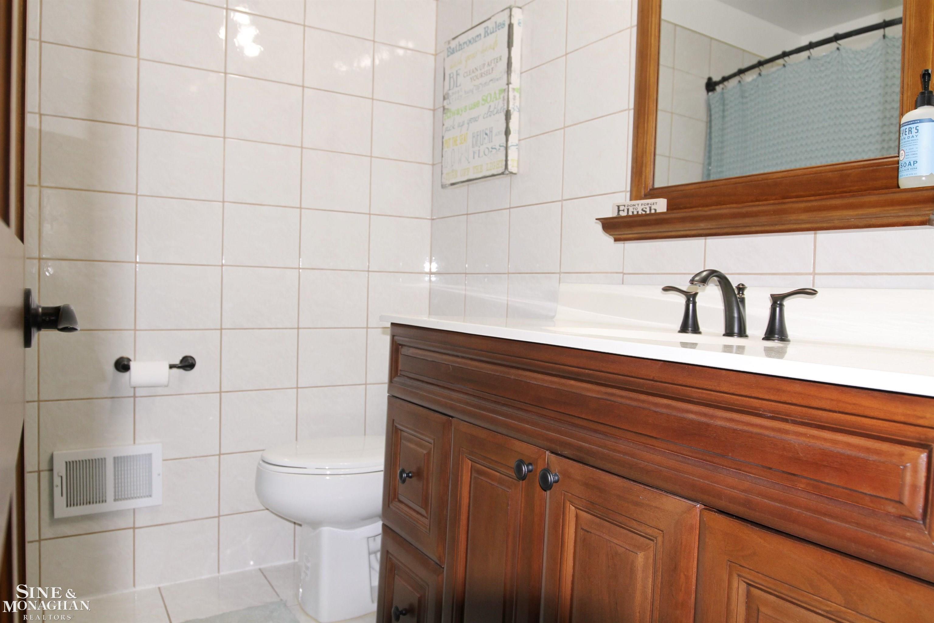 6969 Marsh Road Marine City, MI 48039 - Photo 22 of 34 Secondary Bath