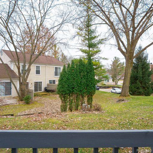 1418 Crescent Lane Rochester, MI 48306 - Photo 8 of 40 Gallery Image 8