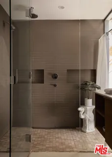 $3,150,000 | 621 Mildred Avenue, Venice, CA 90291