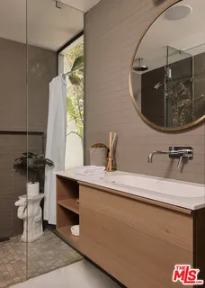 $3,150,000 | 621 Mildred Avenue, Venice, CA 90291