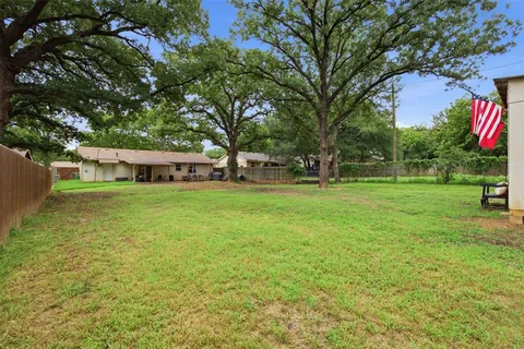 $280,000 | 7121 Crabtree Lane, North Richland Hills, TX 76182