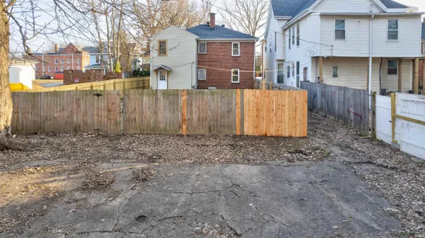 $224,500 | 742 East Powell Avenue, Evansville, IN 47713