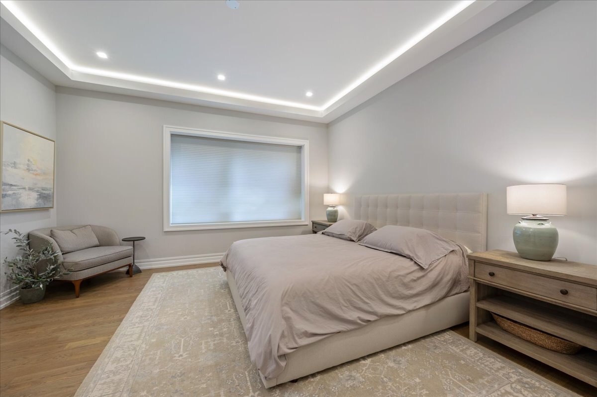 2027 West Belmont Avenue, Unit 1 Chicago, IL 60618 - Photo 12 of 34