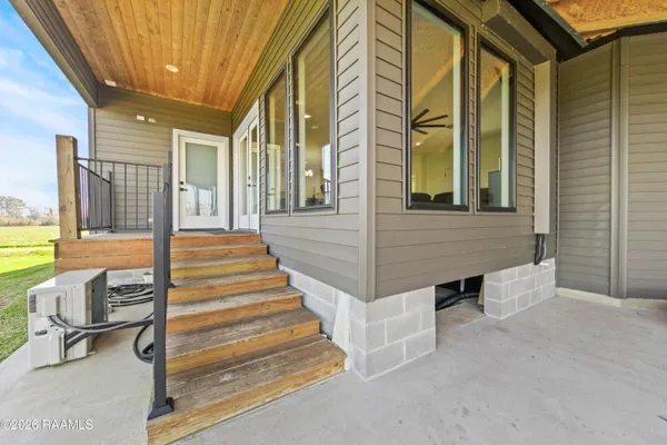 $325,000 | 13127 La Highway 89, Erath, LA 70533