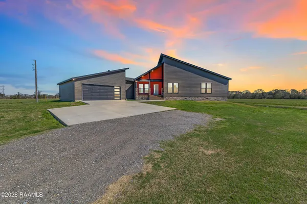 $325,000 | 13127 La Highway 89, Erath, LA 70533