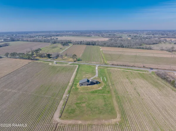$325,000 | 13127 La Highway 89, Erath, LA 70533