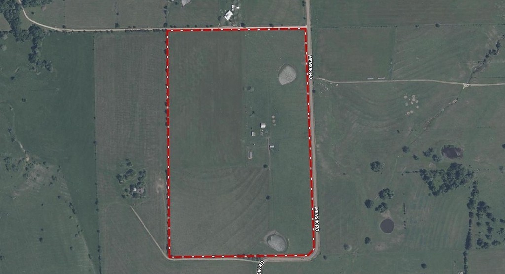 6446 Mensik Road Schulenburg, TX 78956 - Photo 18 of 18 a bathroom with a shower