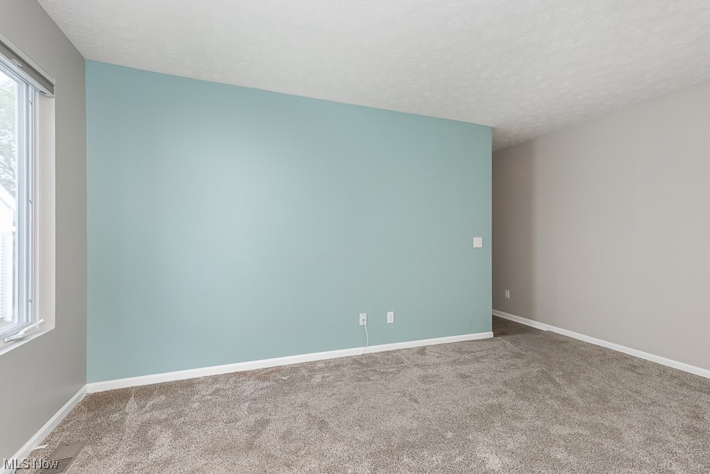 5770 Emerald Ridge Parkway, Unit B Solon, OH 44139 - Photo 22 of 26