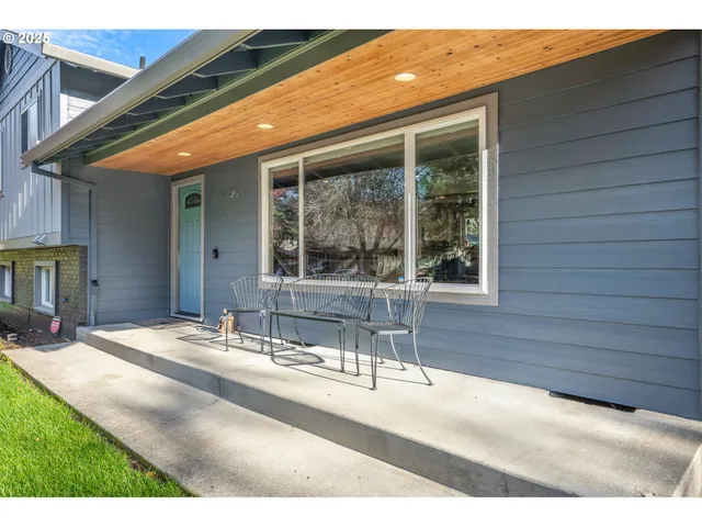 $686,500 | 14375 Southwest Wilson Drive, Beaverton, OR 97008