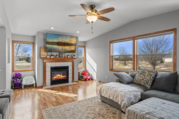 $429,900 | 1360 214th Avenue, New Richmond, WI 54017