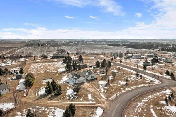 $429,900 | 1360 214th Avenue, New Richmond, WI 54017