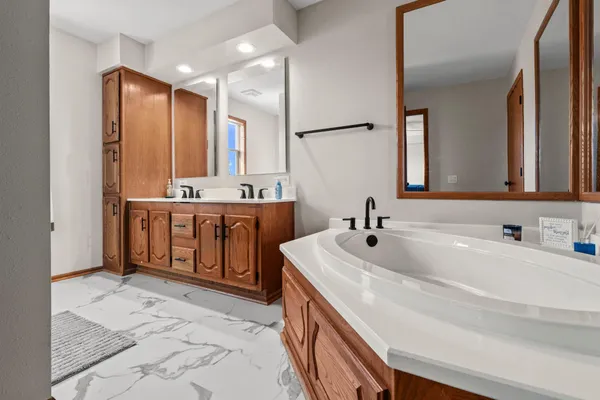 $429,900 | 1360 214th Avenue, New Richmond, WI 54017