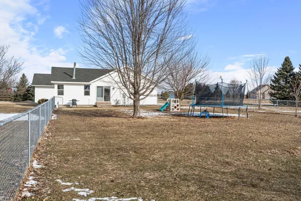 $429,900 | 1360 214th Avenue, New Richmond, WI 54017