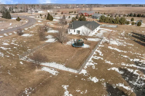 $429,900 | 1360 214th Avenue, New Richmond, WI 54017