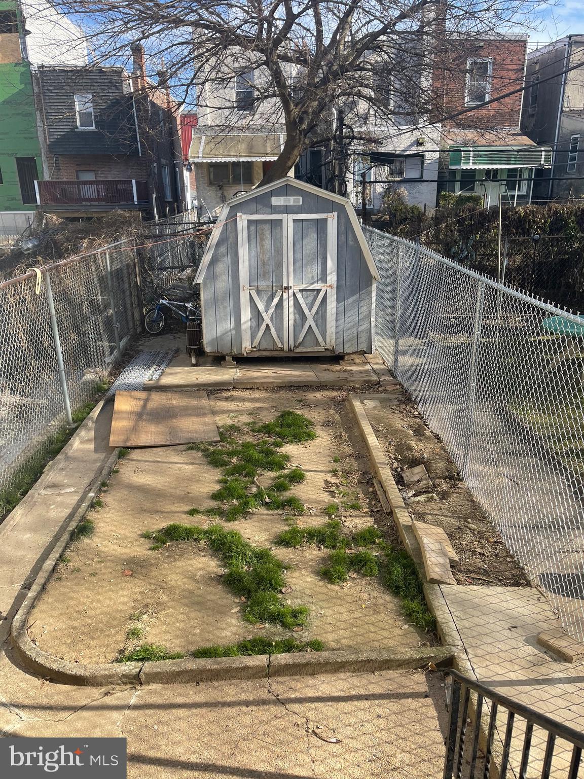 251 North Robinson Street Philadelphia, PA 19139 - Photo 3 of 13 Yard with Shed