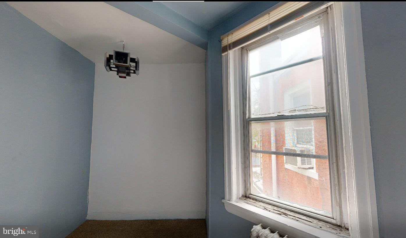 251 North Robinson Street Philadelphia, PA 19139 - Photo 9 of 13 Middle Bedroom