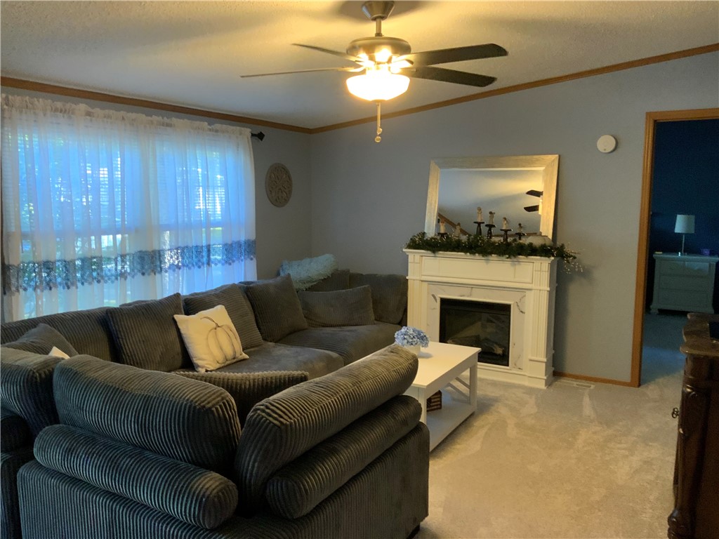 2 Sandra Circle Coventry, RI 02816 - Photo 6 of 17