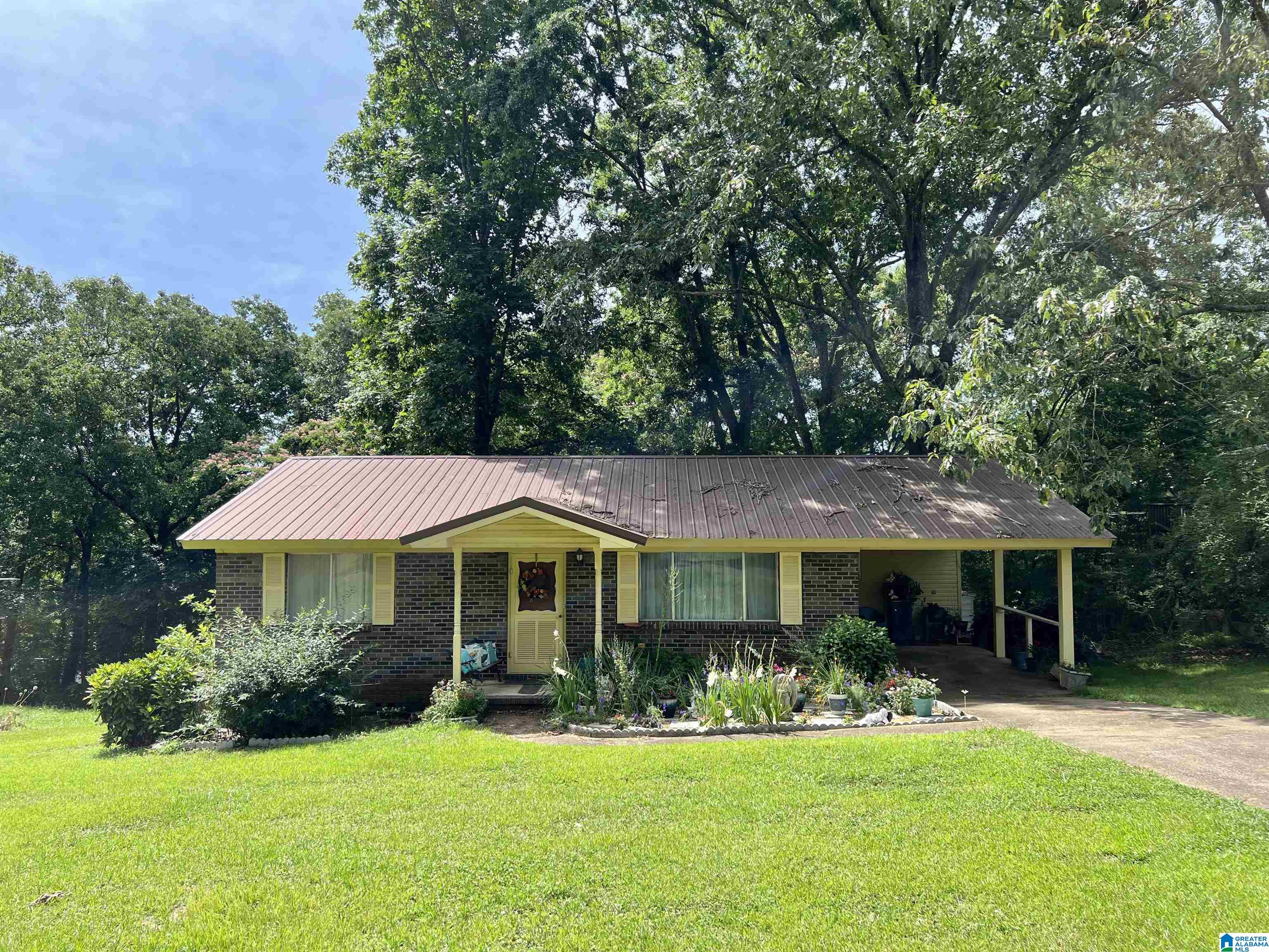 109 Forrest Drive Springville, AL 35146 - Photo 5 of 39