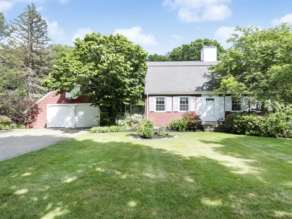 152 Conant Road, Westwood, MA 02090 Compass