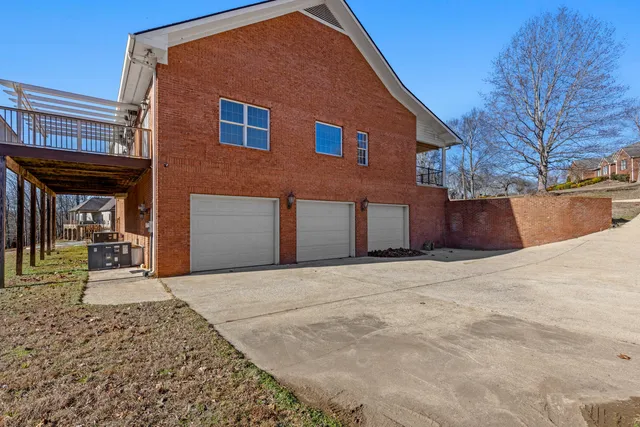 $725,000 | 7900 Clara Chase Drive, Ooltewah, TN 37363