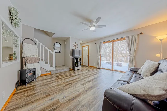 $224,900 | 262 Ba-Wood Lane, Unit 1, Janesville, WI 53545