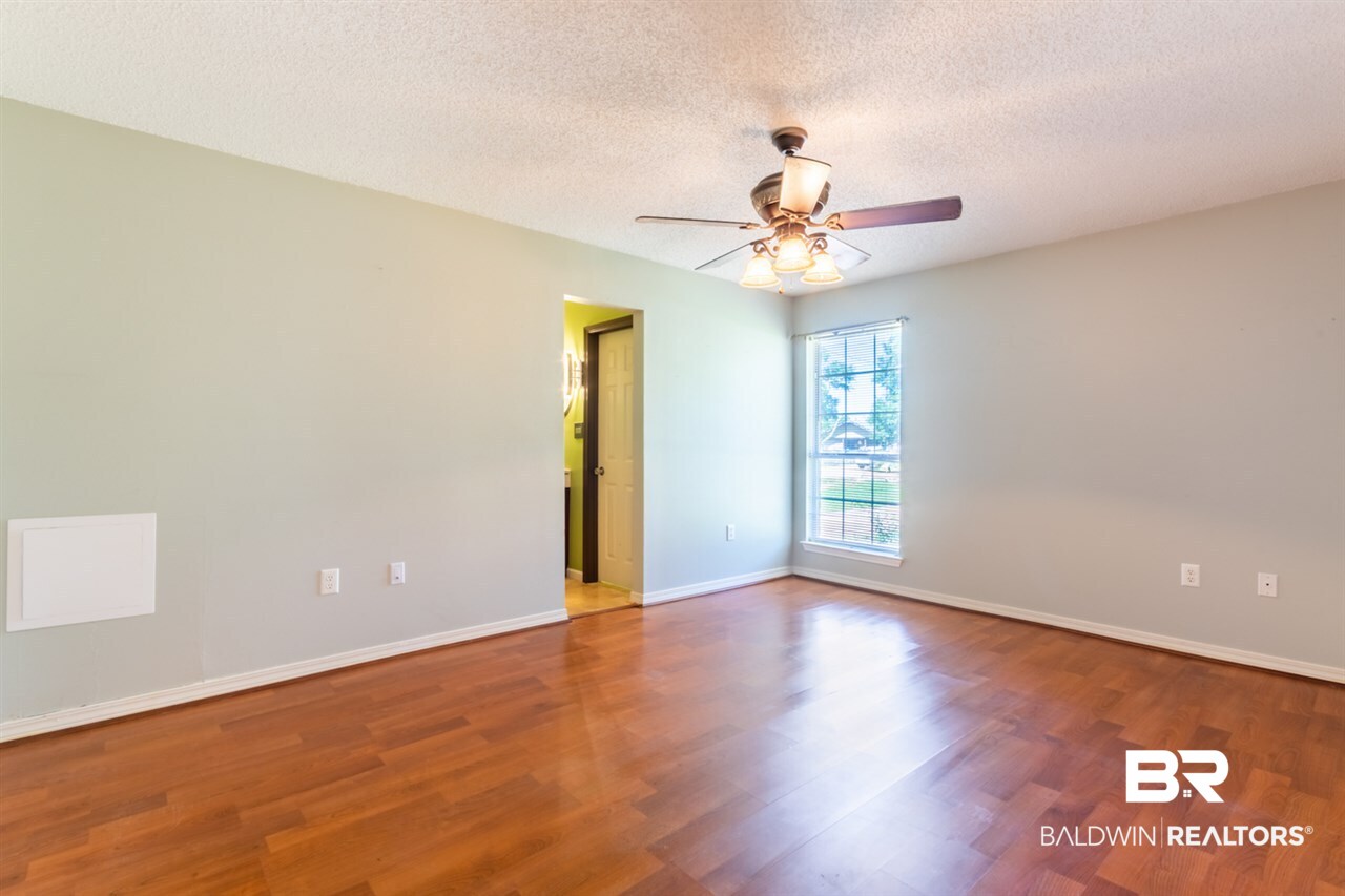 16372 Hunter Lane Foley, AL 36535 - Photo 12 of 25