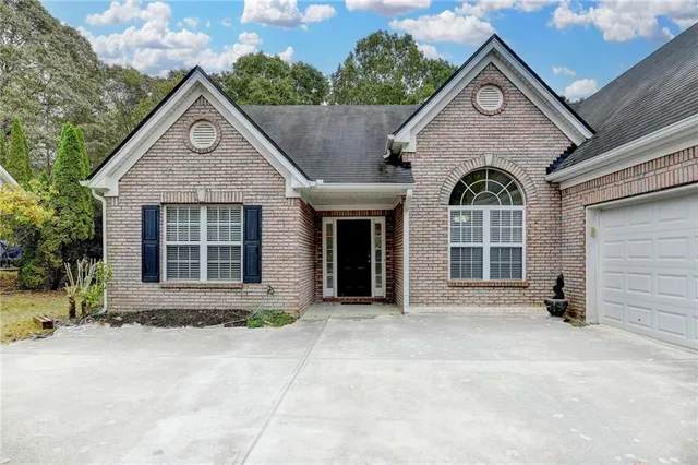 $2,300 | 3555 Rivers End Place, Buford, GA 30519