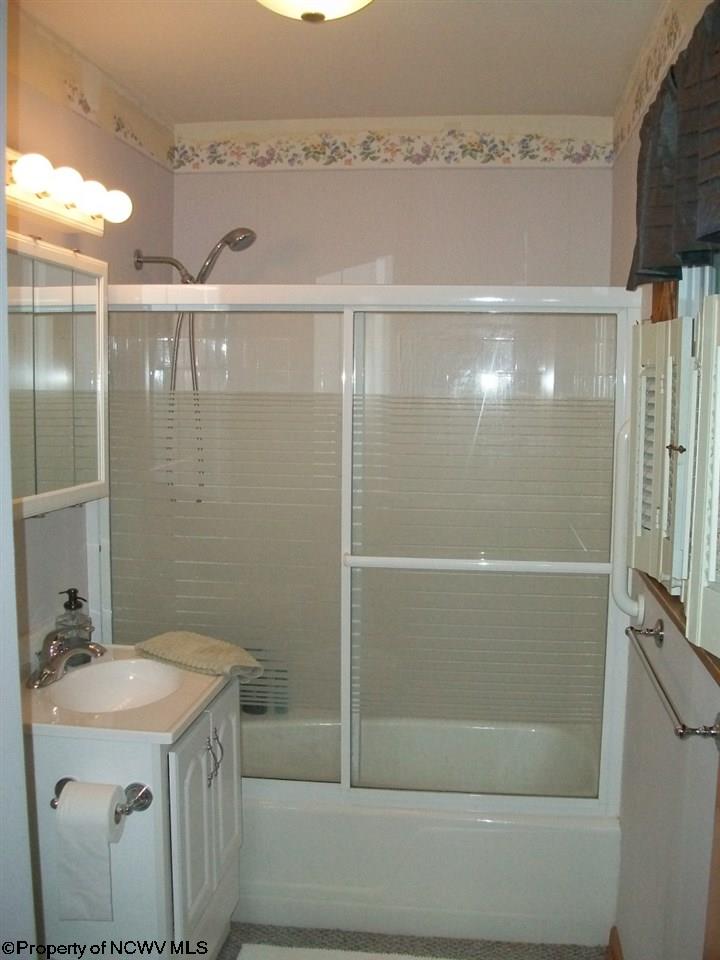 1006 Rainbow Road Bridgeport, WV 26330 - Photo 13 of 20 Gallery Image 13