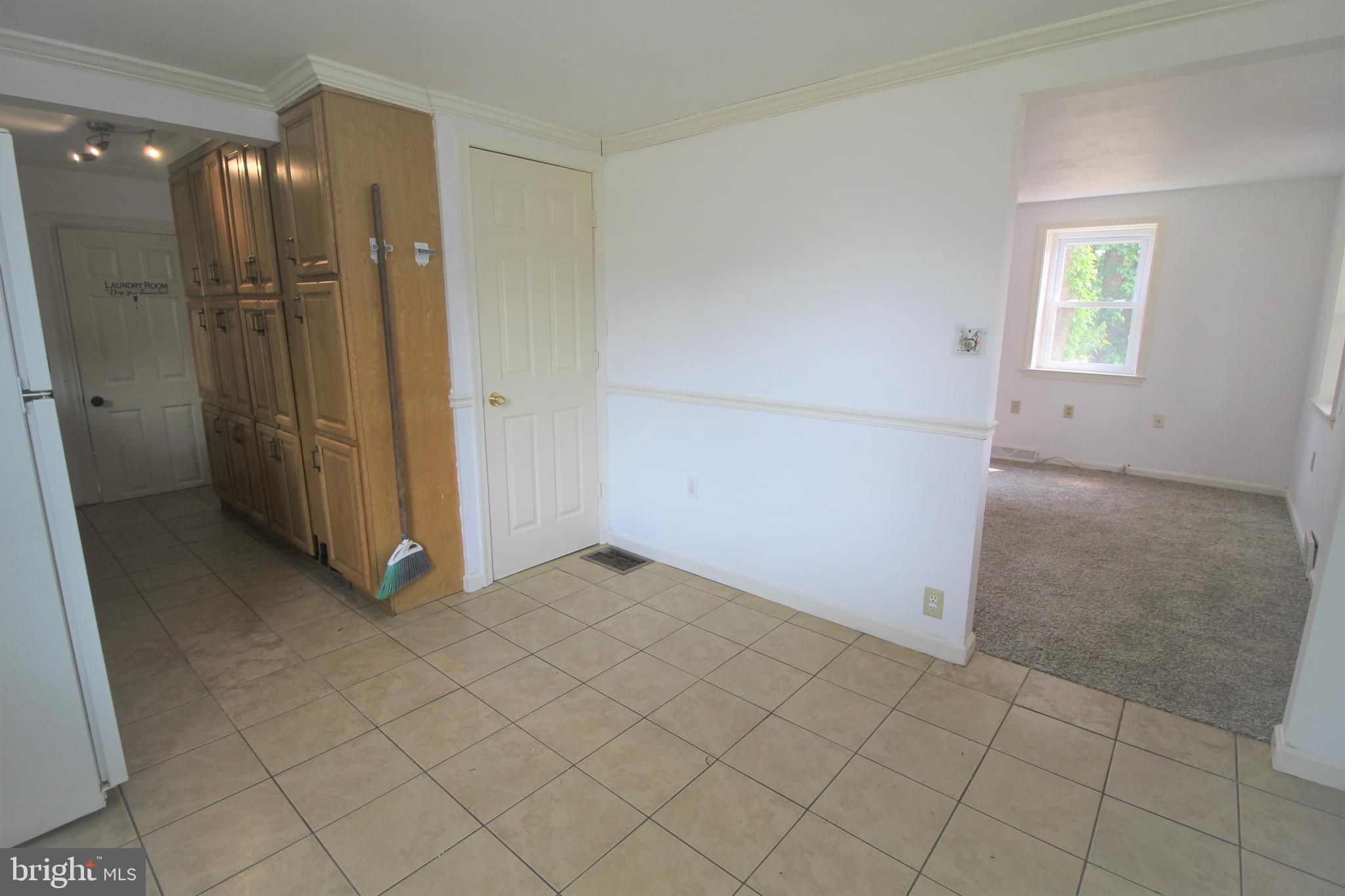 535 West Church Road Ephrata, PA 17522 - Photo 3 of 12 an empty room with windows