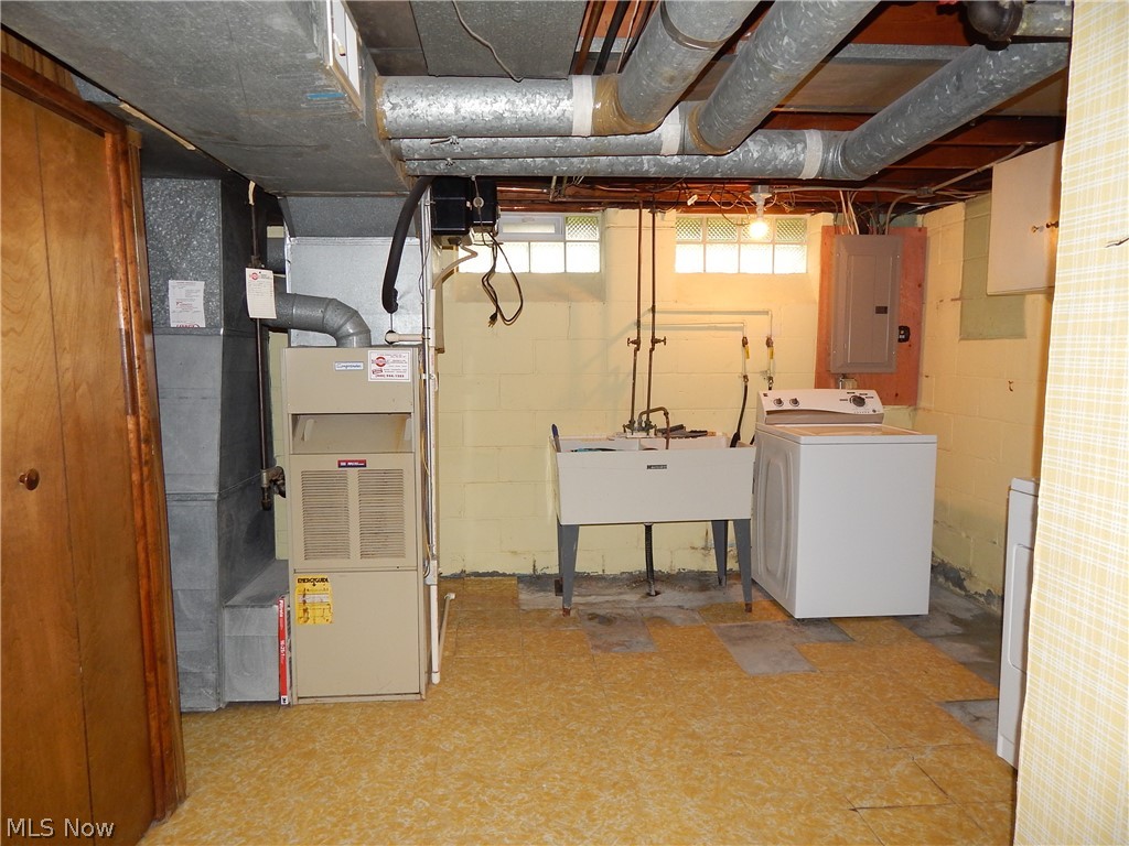 1585 Rush Road Wickliffe, OH 44092 - Photo 26 of 30 Gallery Image 26