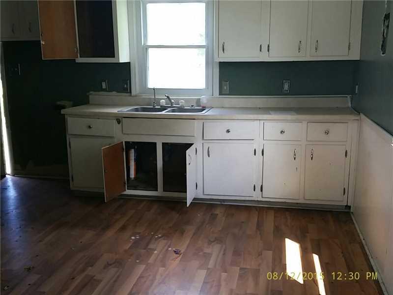 9116 Burk Road Indianapolis, IN 46229 - Photo 3 of 5 Gallery Image 3