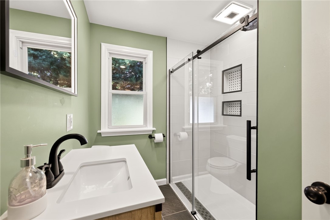 250 Harwick Road Irondequoit, NY 14609 - Photo 11 of 25 Gallery Image 11