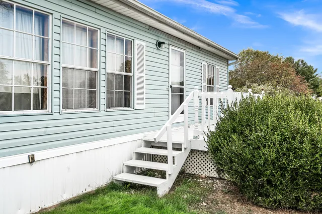 $38,000 | 1 Christine Way, Bloomington, IL 61701