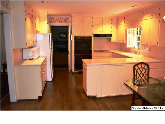 3328 Faring Road Birmingham, AL 35223 - Photo 18 of 32