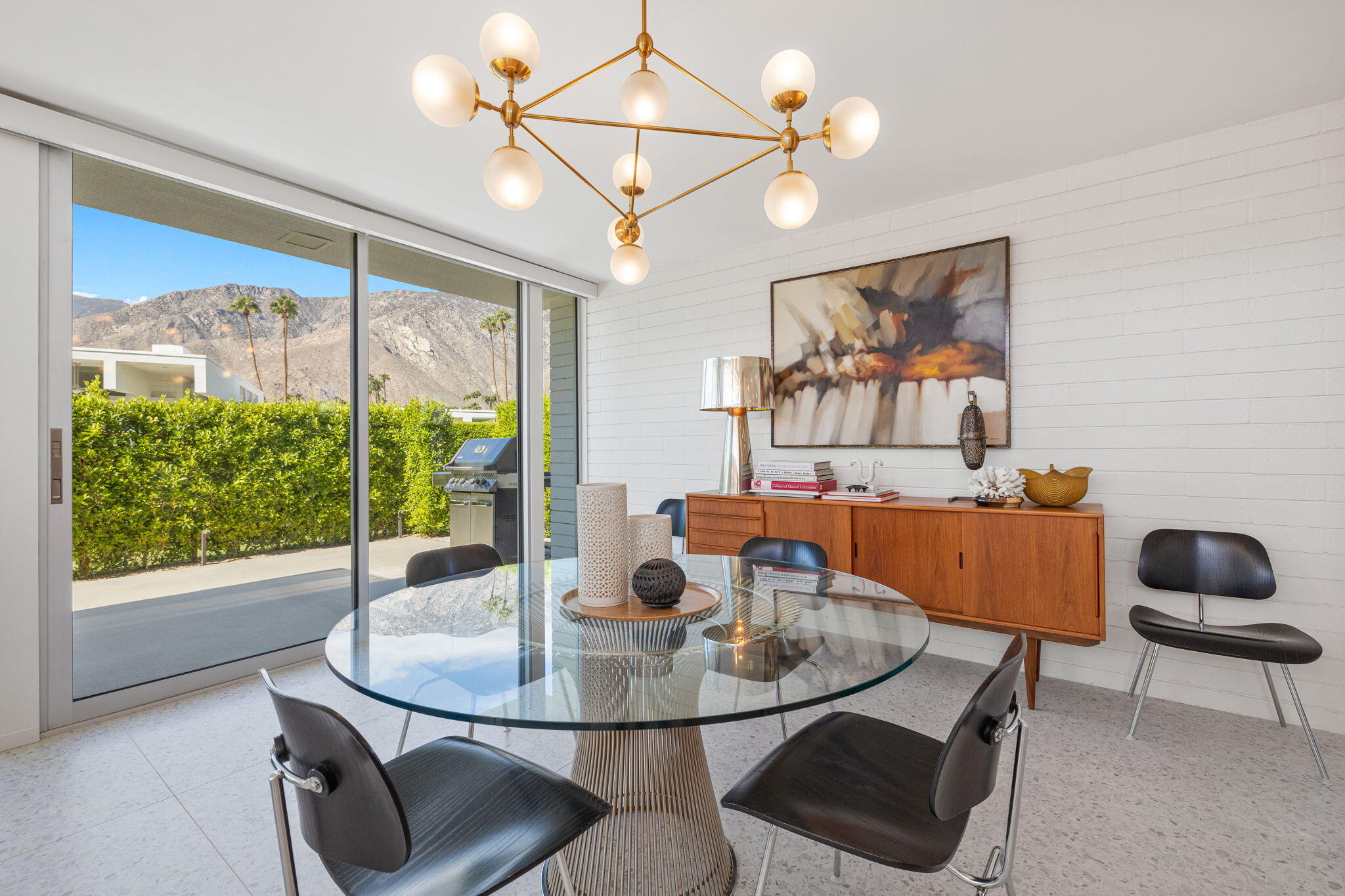 2691 Kings Road East Palm Springs, CA 92264 - Photo 10 of 45 a workspace with furniture and window